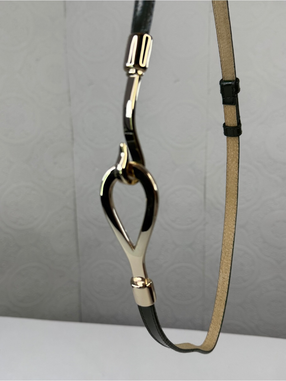 Aimee Lynn Belt Women's Leather Olive Green Leather Gold Hook Clasp Buckle M/L